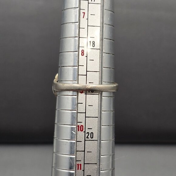 Vintage Sterling Silver Garnet Ring Size 9 Repousse Signed STS Art Nouveau Style - Picture 12 of 13